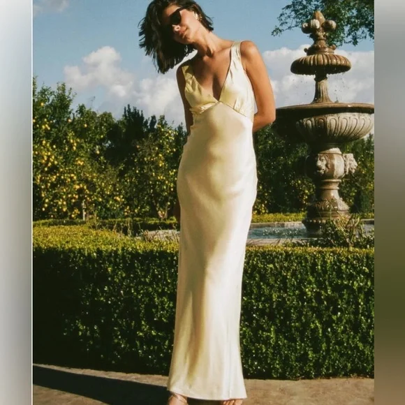 Rumored Elegant Cream Maxi Dress - Picture 1 of 5